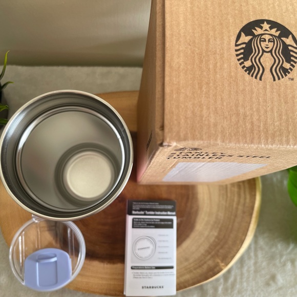 Stanley + Starbucks Korea Cherry Blossom stainless steel tumbler 473ml (16oz) - Picture 7 of 12